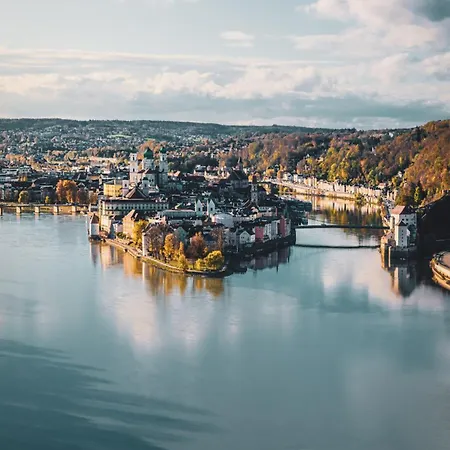 A - Parken, Stilvoll, Modern&cozy Im Zentrum Von Apartment Passau