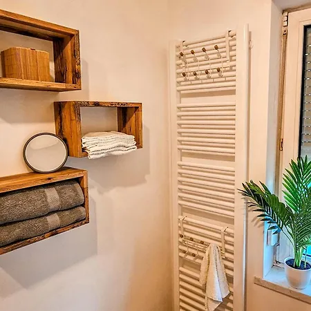 A - Parken, Stilvoll, Modern&cozy Im Zentrum Von