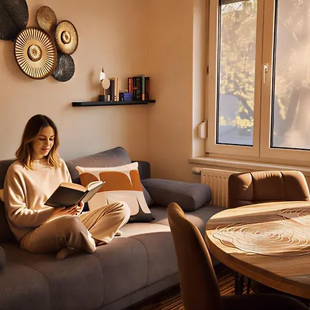 A - Parken, Stilvoll, Modern&cozy Im Zentrum Von Apartment